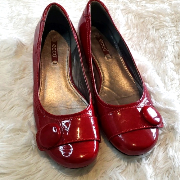 Ecco Shoes - Ecco Flats Red Patent Leather size 39 EU